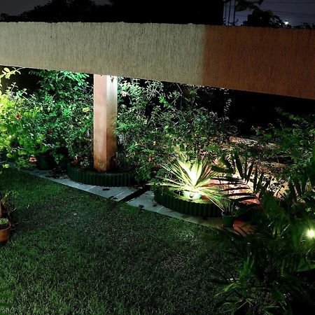 Tangerine Guest House Calcutta Extérieur photo