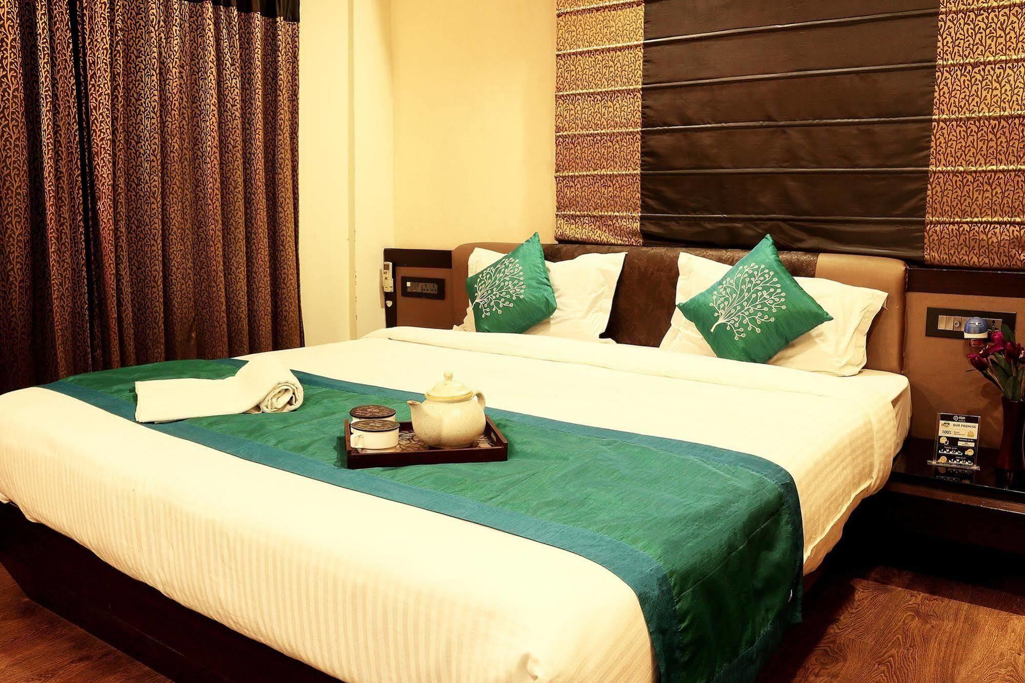 Tangerine Guest House Calcutta Extérieur photo