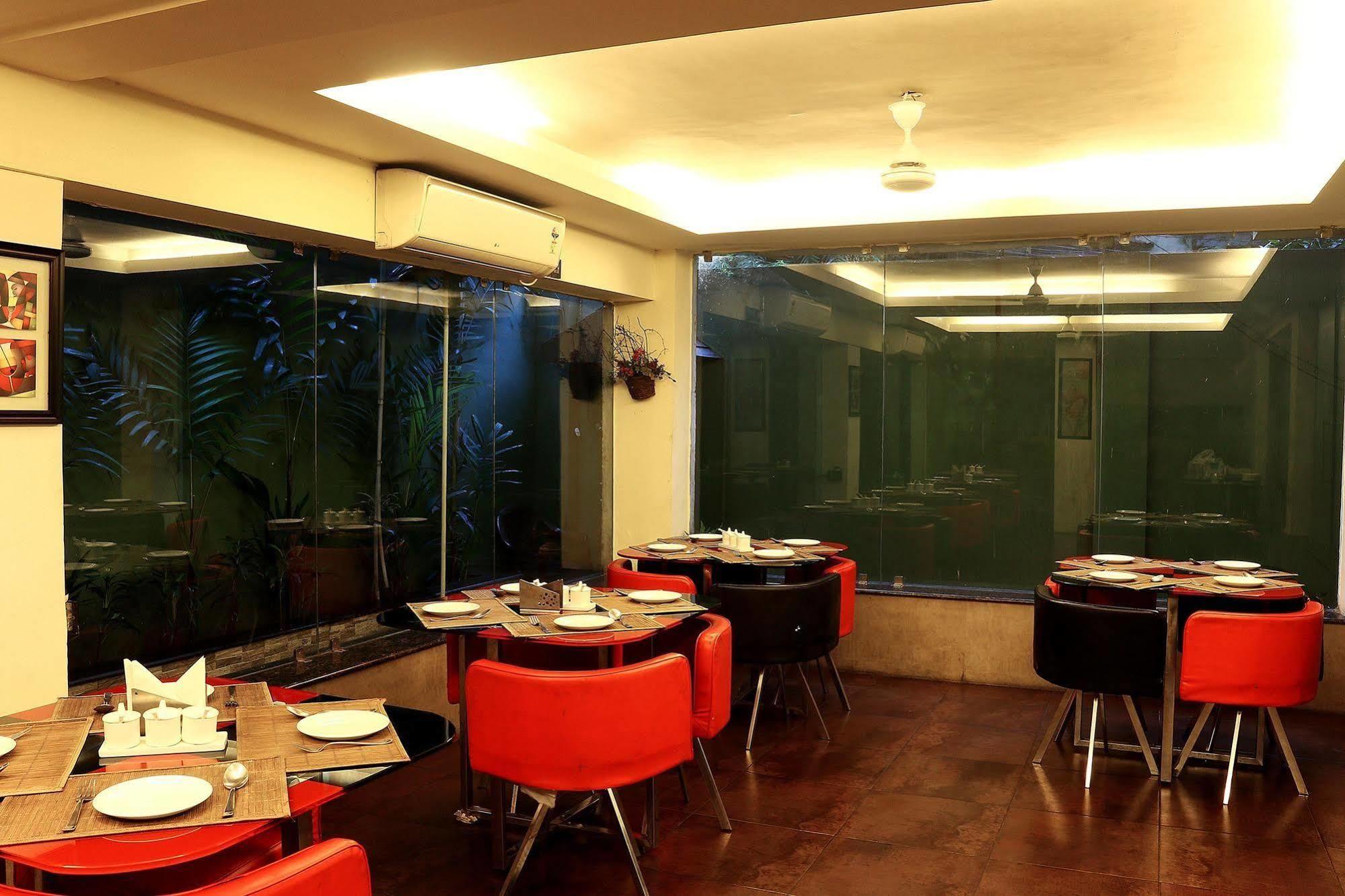 Tangerine Guest House Calcutta Extérieur photo