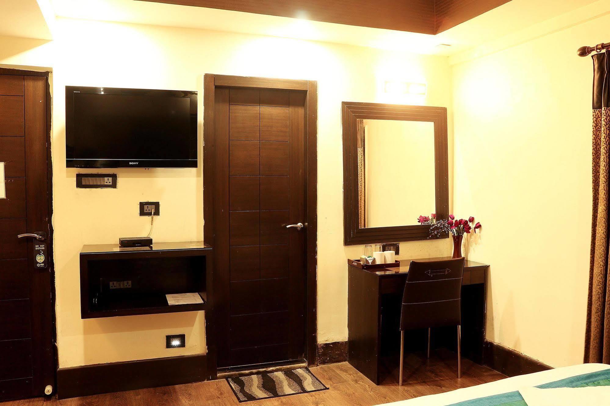 Tangerine Guest House Calcutta Extérieur photo