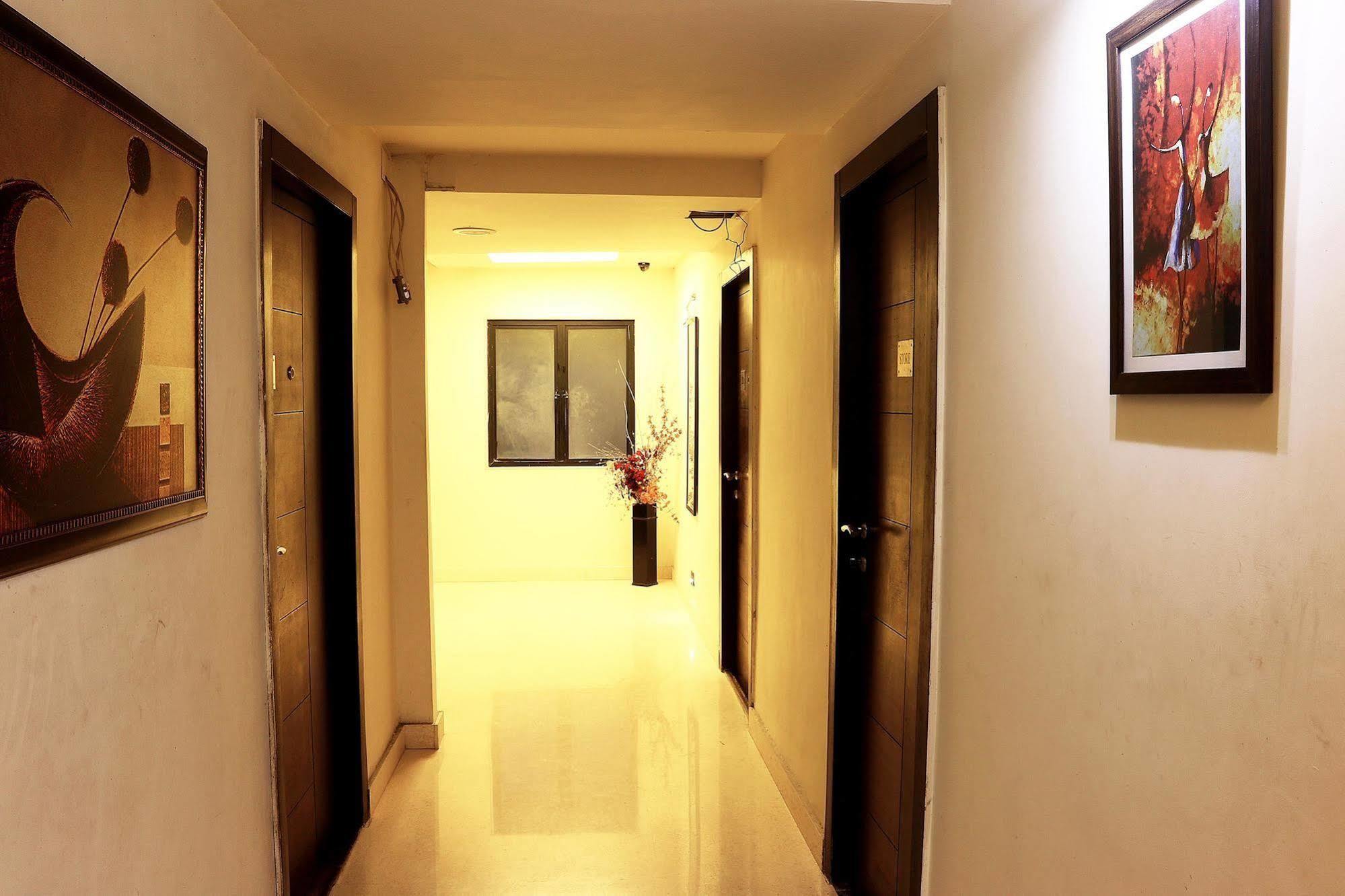 Tangerine Guest House Calcutta Extérieur photo